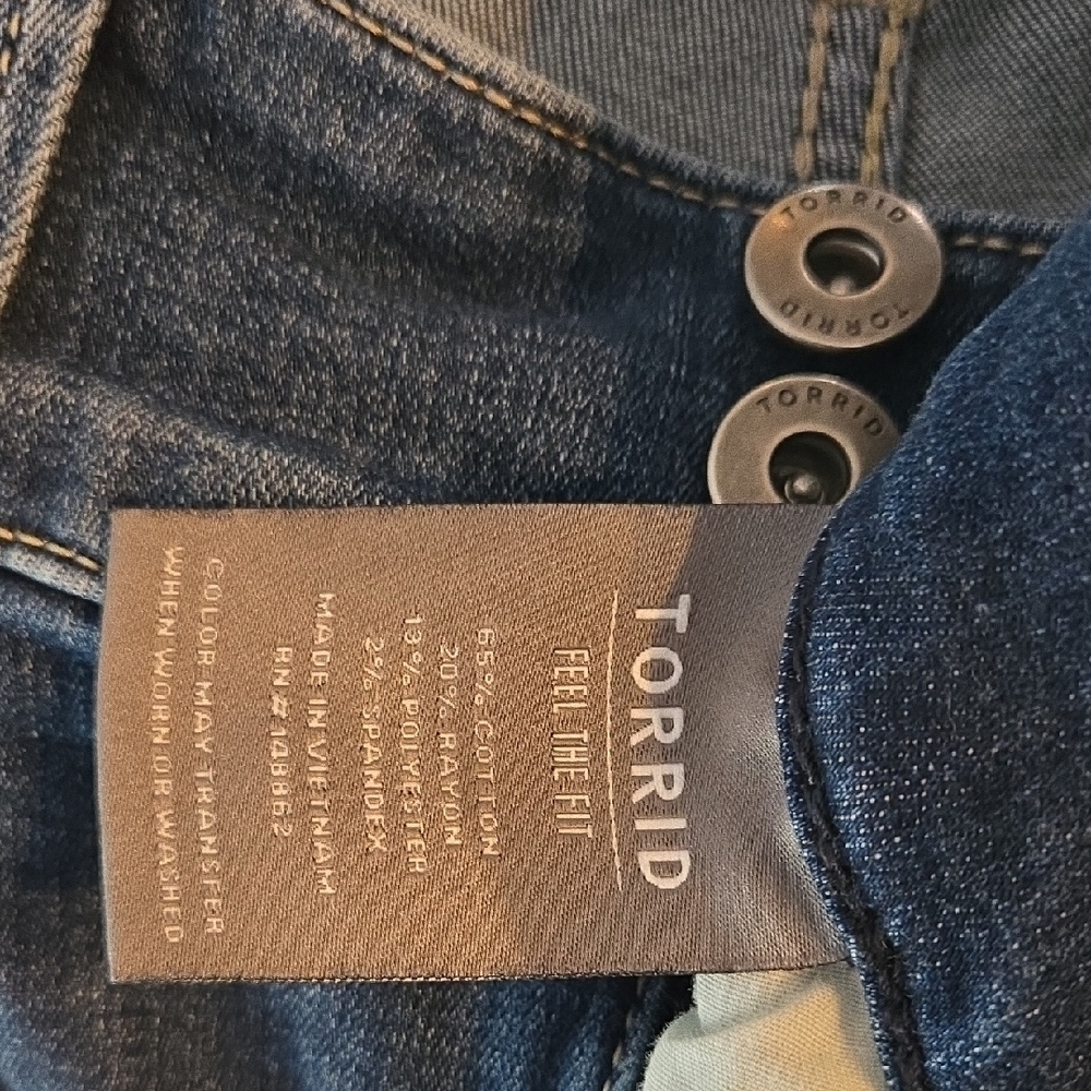 Torrid High Rise Jegging Smoothing Skinny Jean Size 10 - Picture 3 of 10